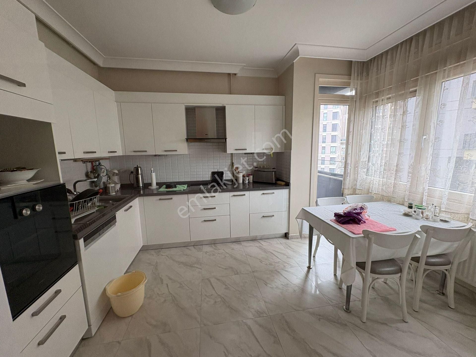 Kalamış'ta Deniz Ve Marina Manzaralı, Ara Kat Dubleks Daire - Görsel 16