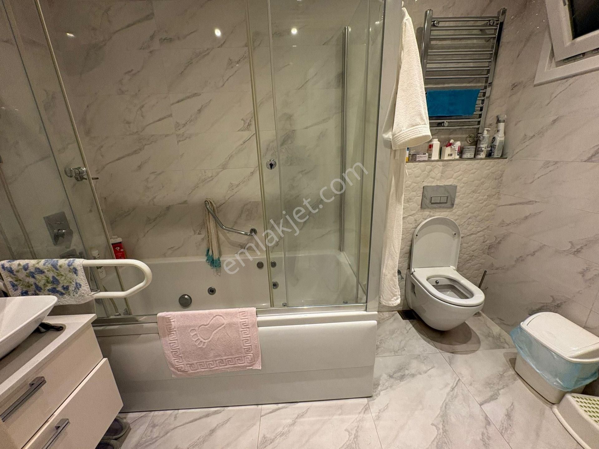 Kalamış'ta Deniz Ve Marina Manzaralı, Ara Kat Dubleks Daire - Görsel 32