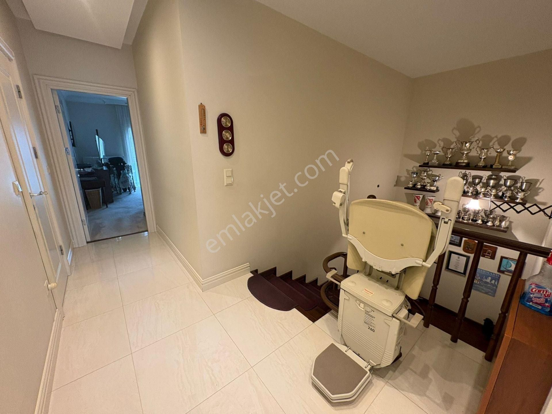 Kalamış'ta Deniz Ve Marina Manzaralı, Ara Kat Dubleks Daire - Görsel 25