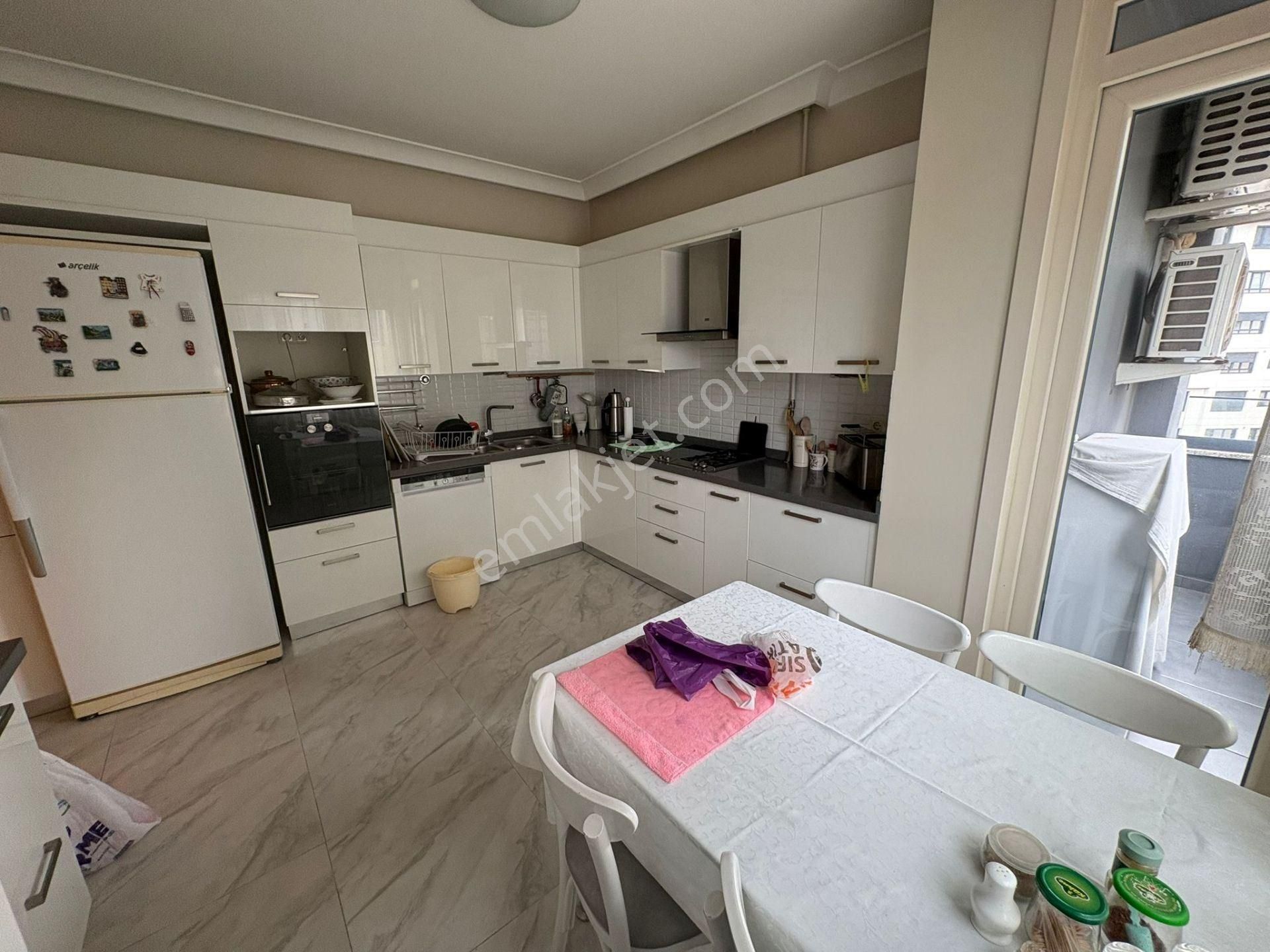 Kalamış'ta Deniz Ve Marina Manzaralı, Ara Kat Dubleks Daire - Görsel 17