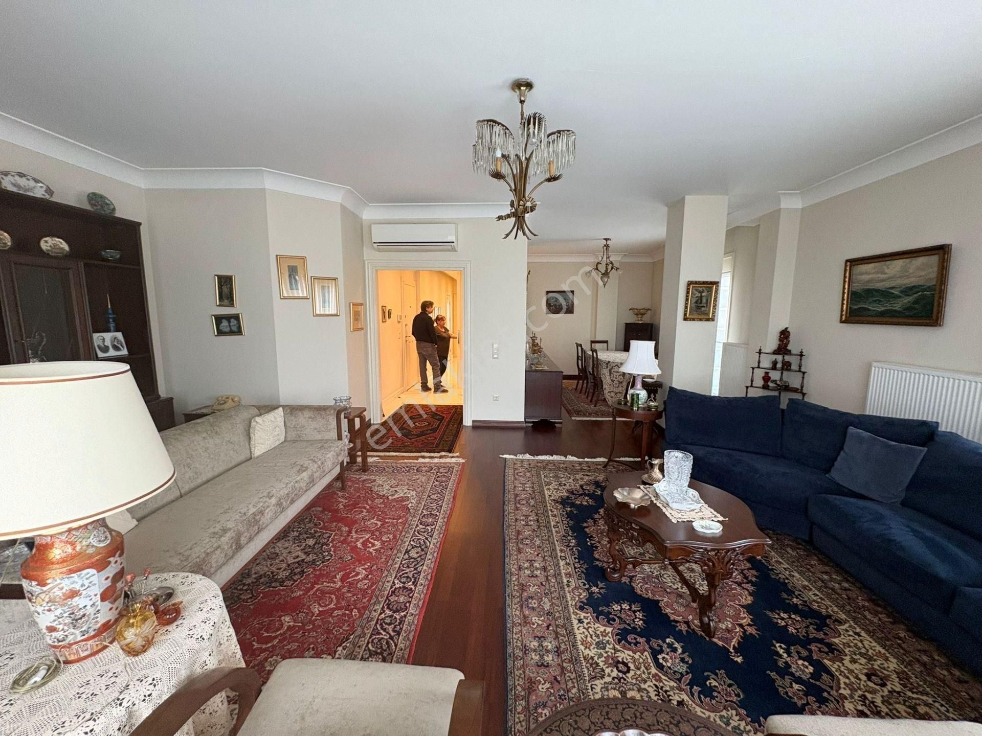 Kalamış'ta Deniz Ve Marina Manzaralı, Ara Kat Dubleks Daire - Görsel 7