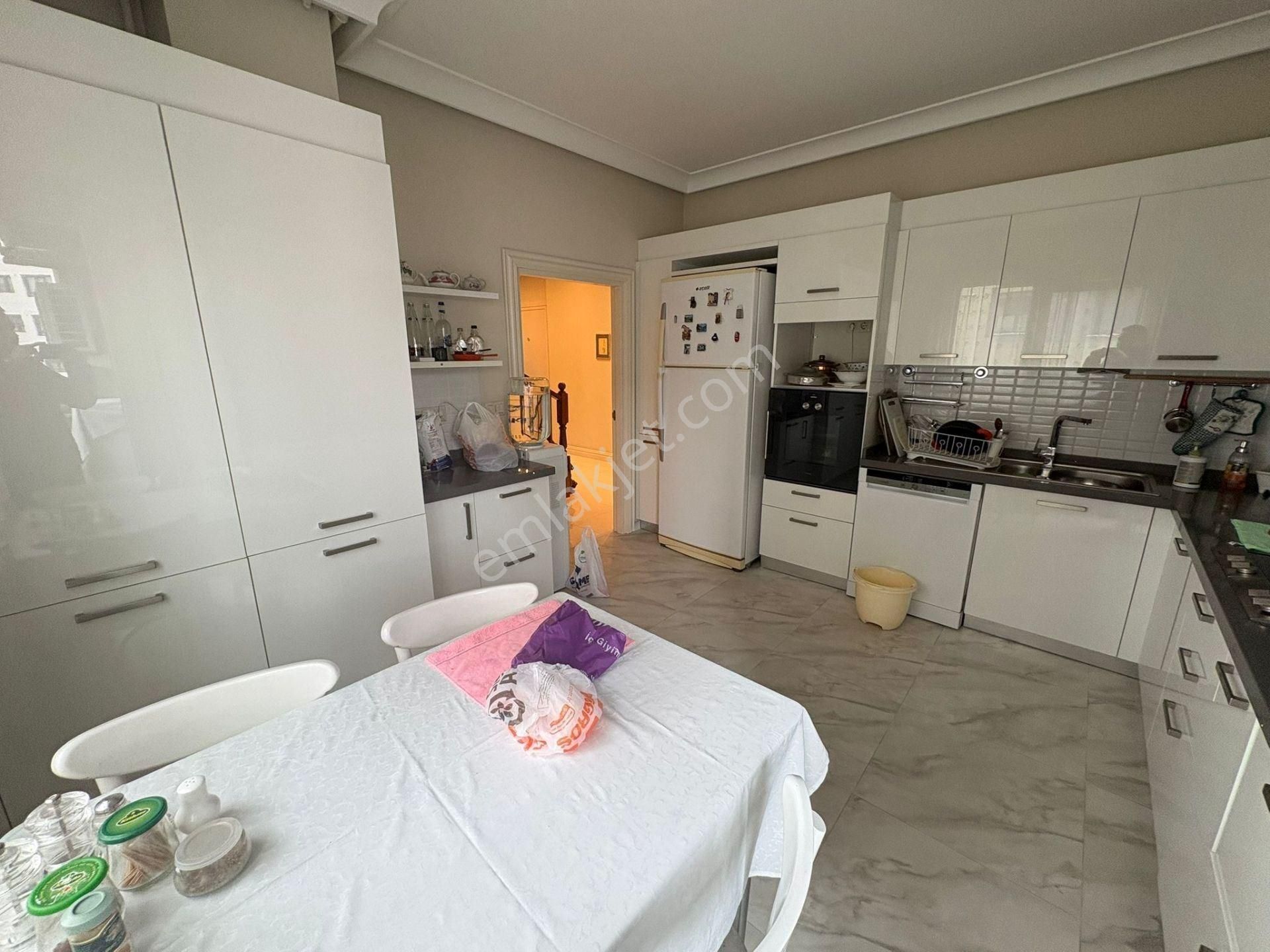 Kalamış'ta Deniz Ve Marina Manzaralı, Ara Kat Dubleks Daire - Görsel 18