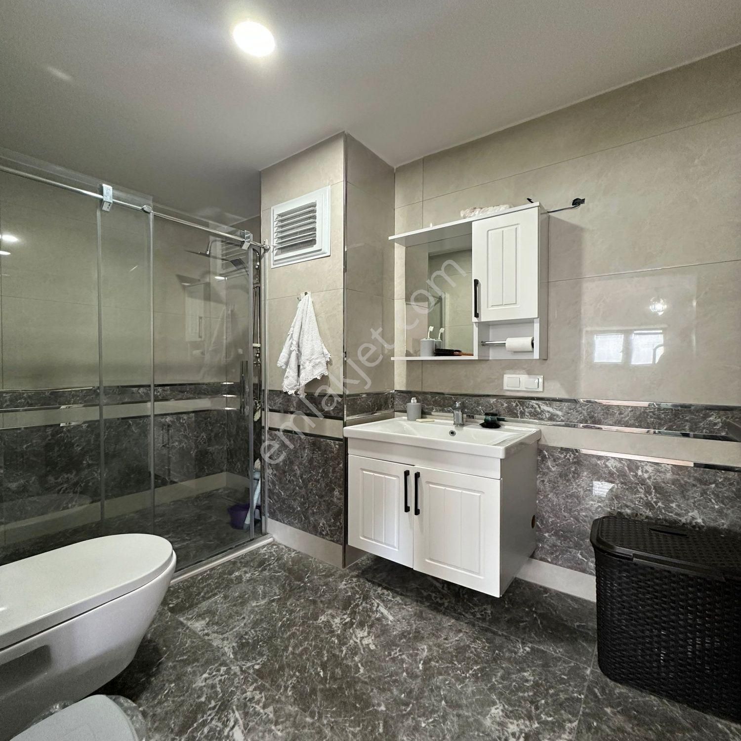 Beylikdüzü Marmara Mah'de Deniz Manzaralı Satılık Fırsat 5+2 Dubleks - Görsel 8