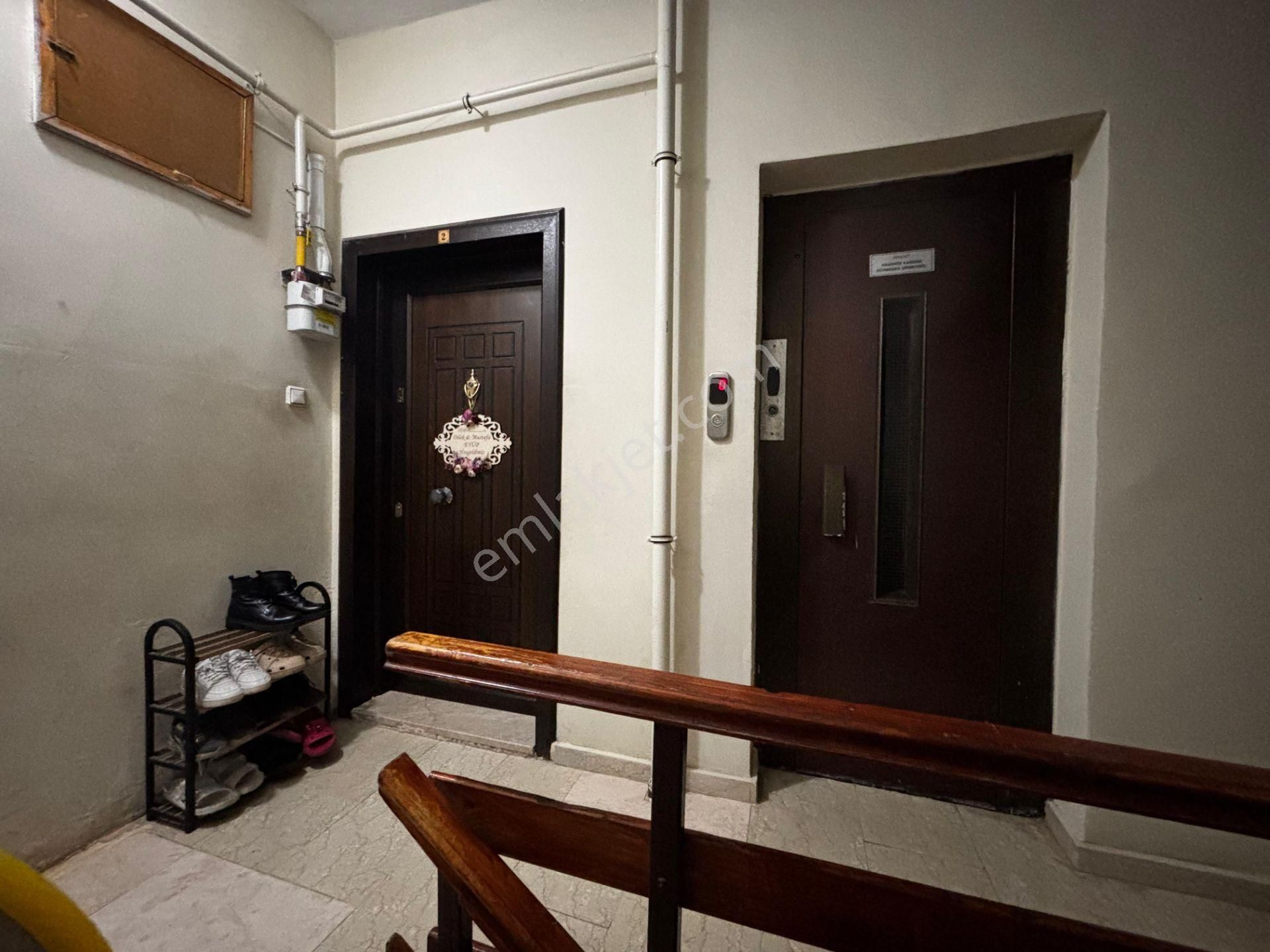 Yaylacık'ta Satılık 2+1 Daire: 98m² Net, Yüksek Giriş - Görsel 16