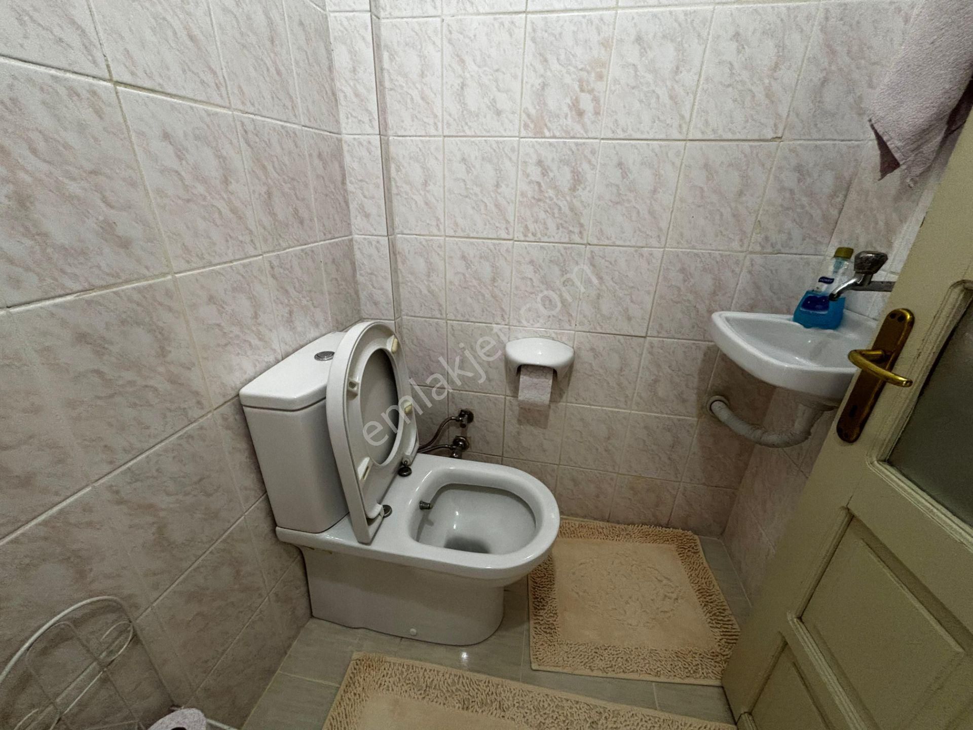 Yaylacık'ta Satılık 2+1 Daire: 98m² Net, Yüksek Giriş - Görsel 14