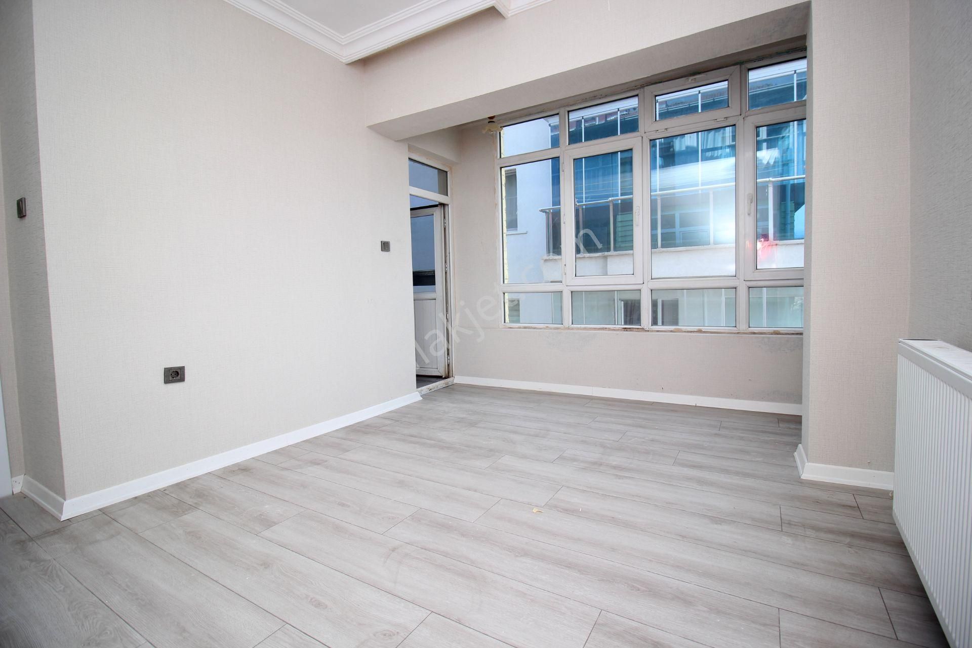 Süvari'de Arakat Park Cepheli Tren İstasyonu Yakını 3+1 Satılık Boş Daire - Görsel 14