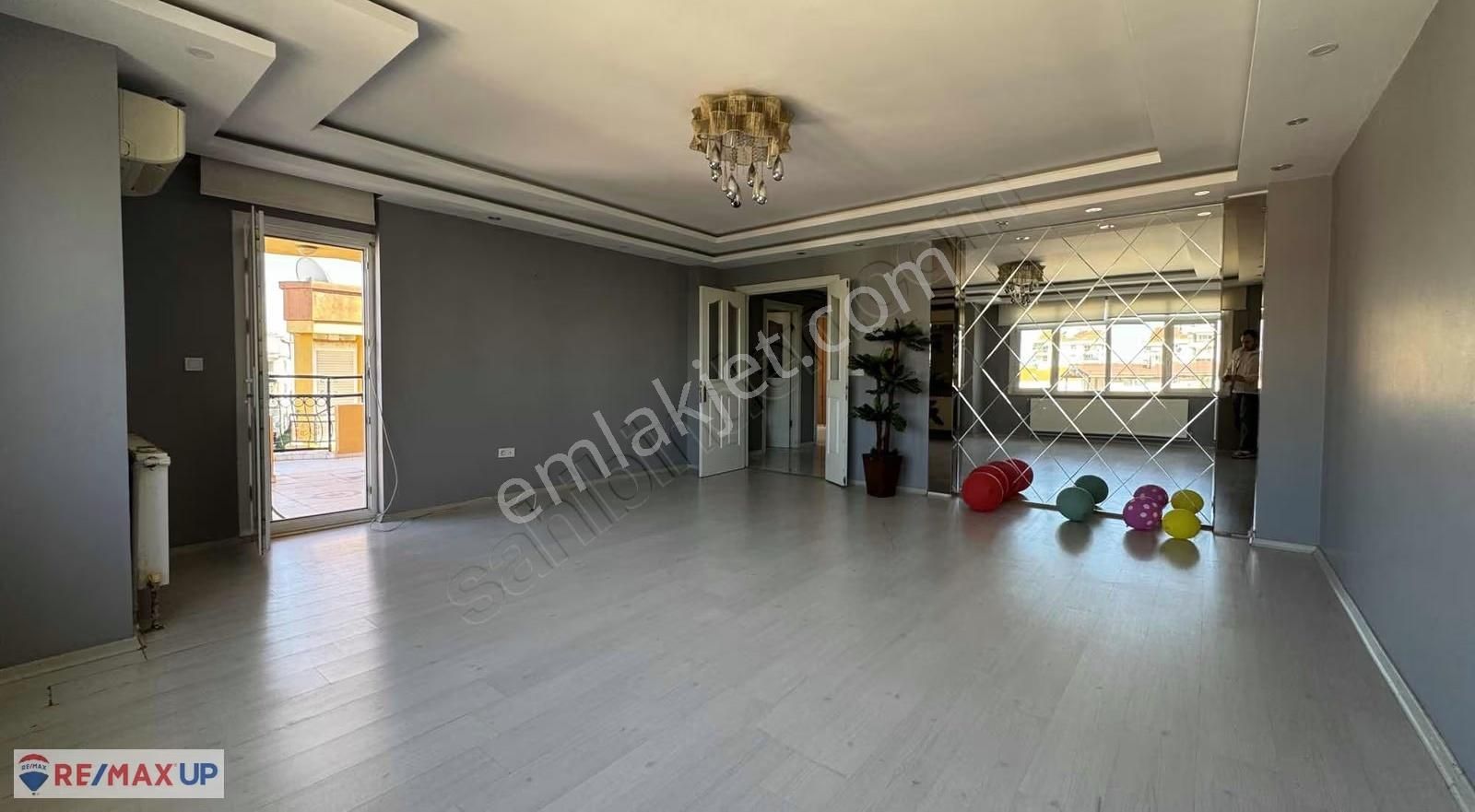 Narlıdere Çatalkaya'da 5+1 Dublex 255 M² Deniz Manzaralı Daire - Görsel 19