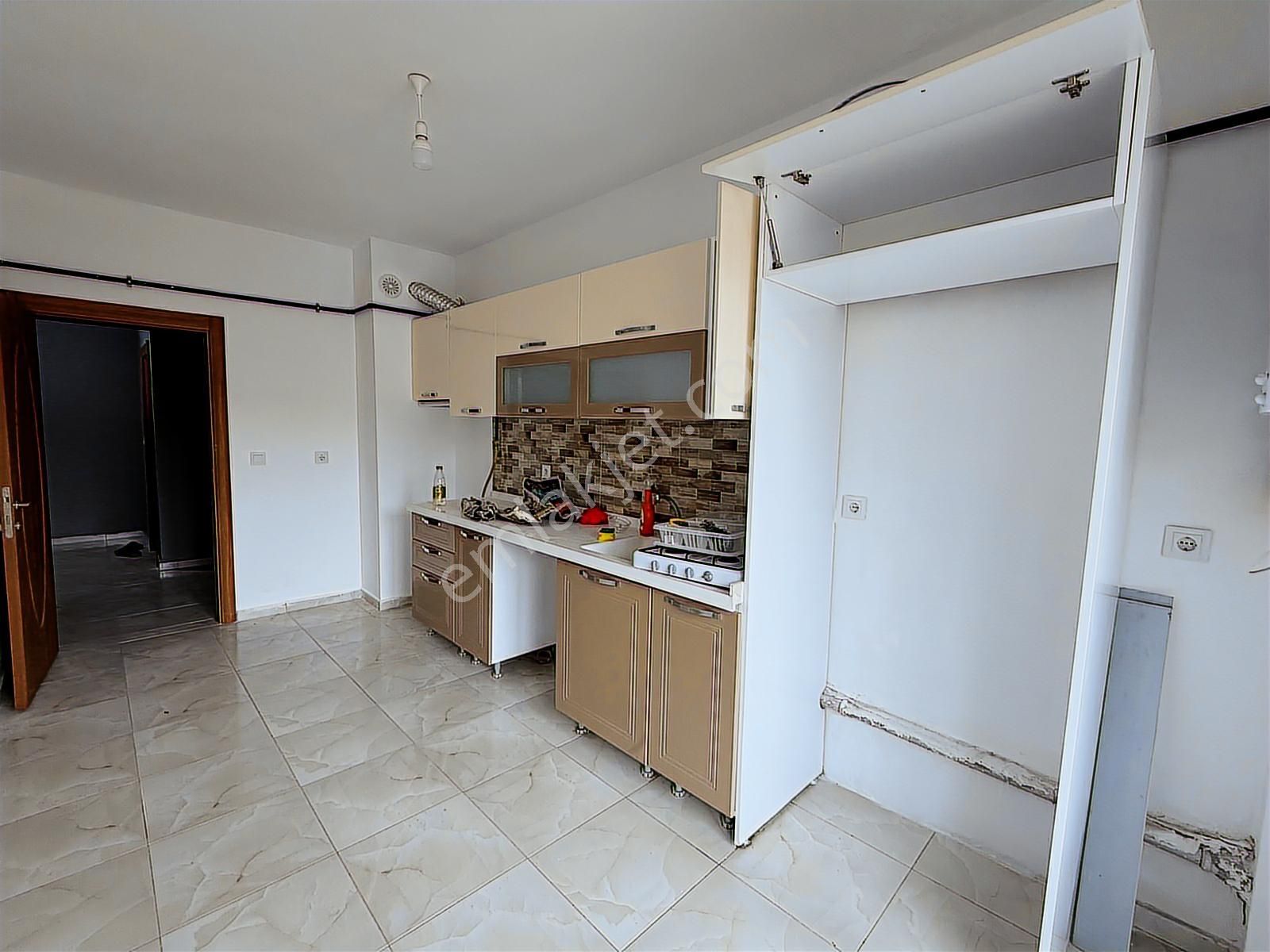 Konal Gayrimenkul | Meydan'da 2+1 Bağımsız Mutfak - Görsel 16