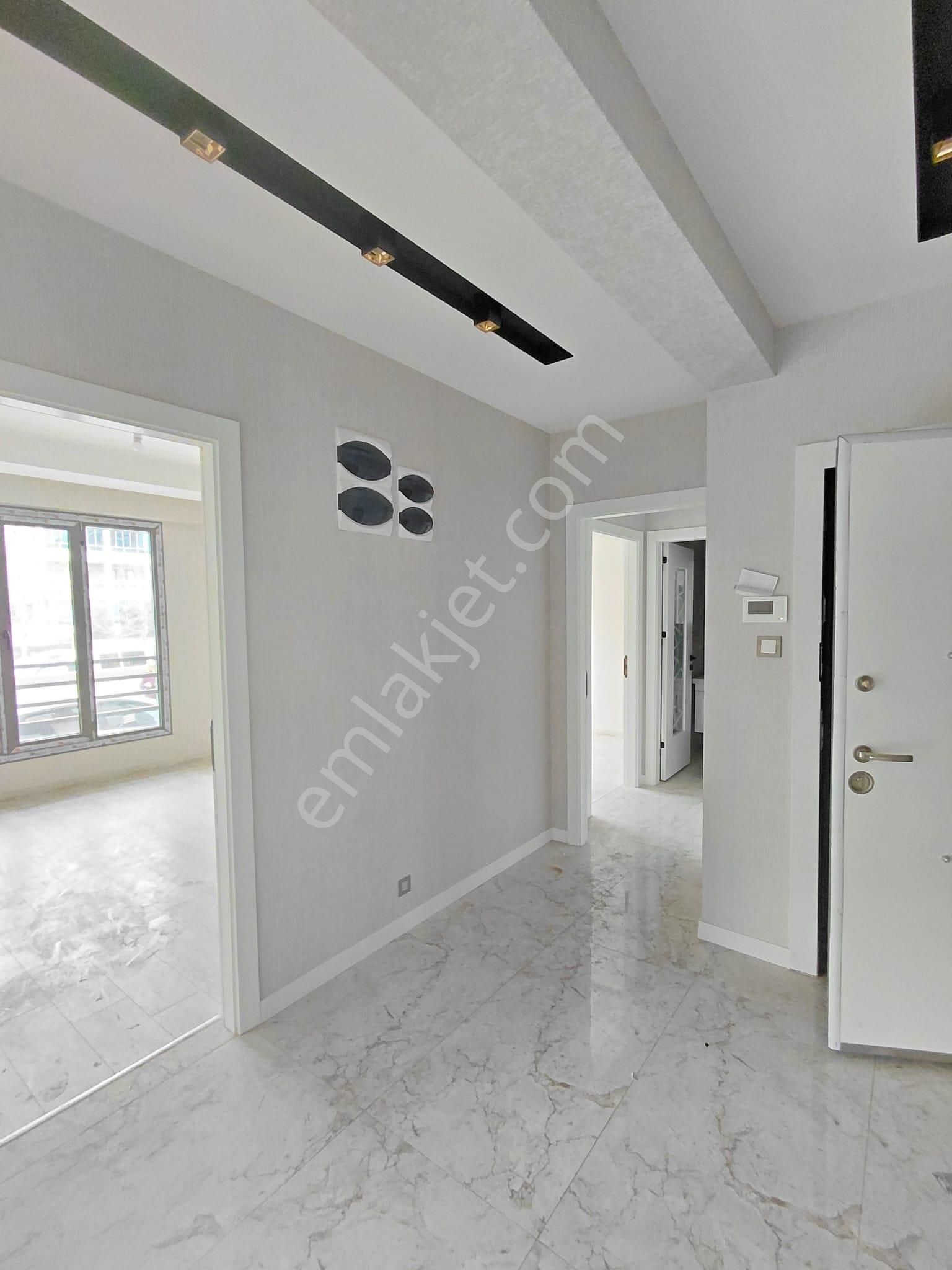 Emrah Çiftci'den Selçuklu Sancak Mahallesi Veysel Karani Caddesi Yanı Satılık 2+1 Lüks Daire - Görsel 15