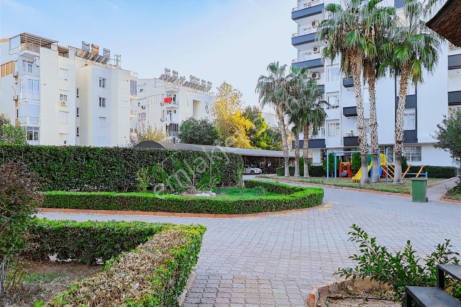 Lara Çağlayanda Deniz Manzaralı 5+1 Dubleks Daire | Tekce - Görsel 19