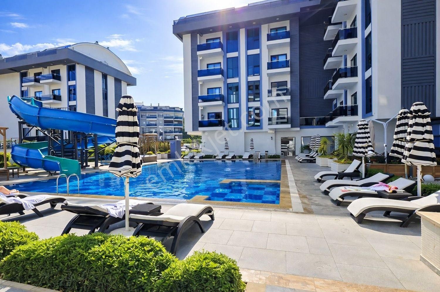 Alanya Oba Mah.aktiviteli Full Eşyalı Satılık 1+1 Daire - Görsel 6