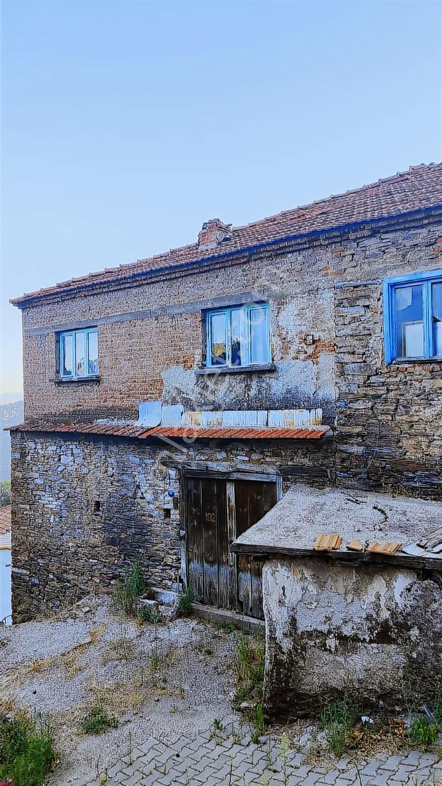 Bayındır Hisarlık'ta Panoramik Manzaralı Satılık Taş Ev Cb-ph - Görsel 20