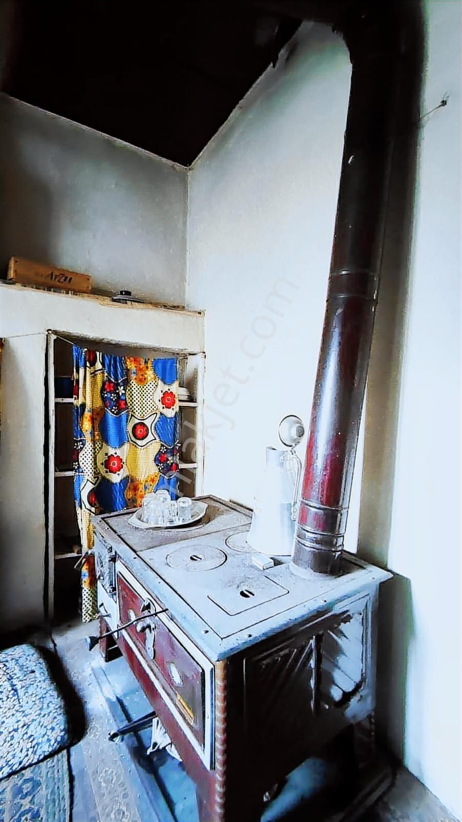 Bayındır Hisarlık'ta Panoramik Manzaralı Satılık Taş Ev Cb-ph - Görsel 14