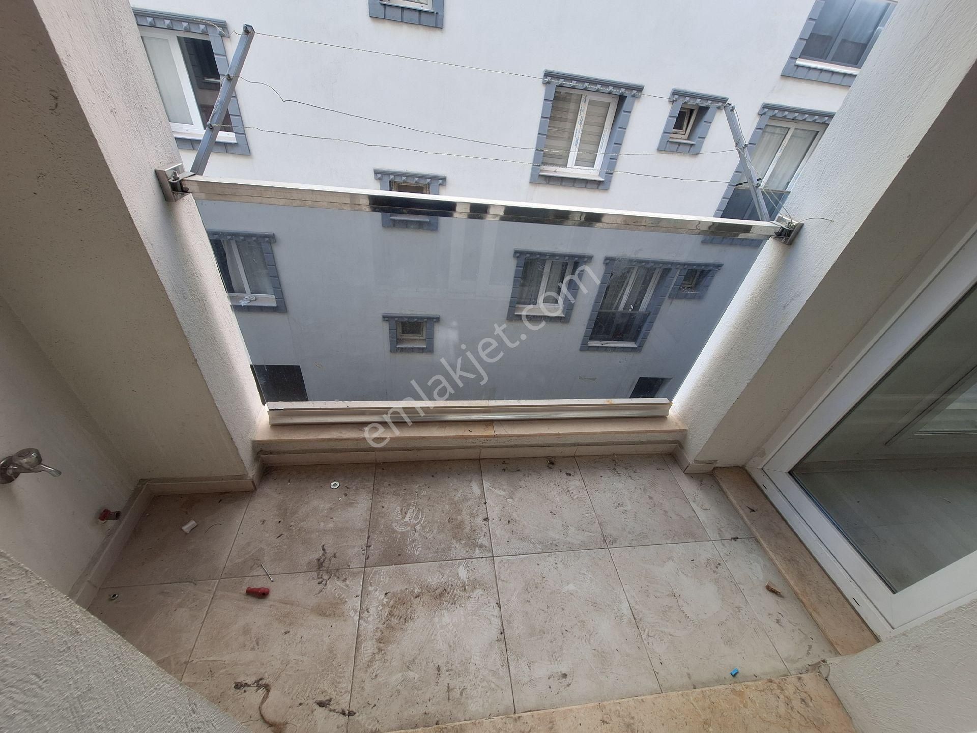 Bozyaka Da Yeni Bina Da 2+1 - Görsel 28