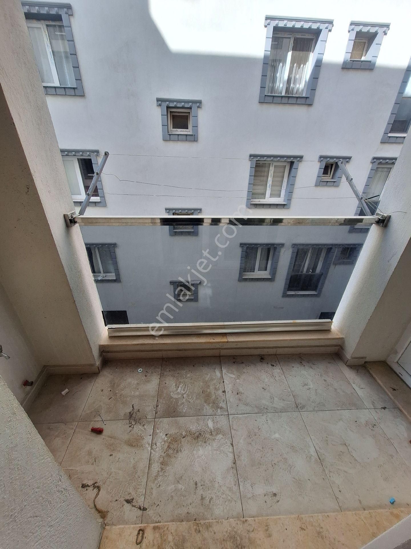 Bozyaka Da Yeni Bina Da 2+1 - Görsel 27