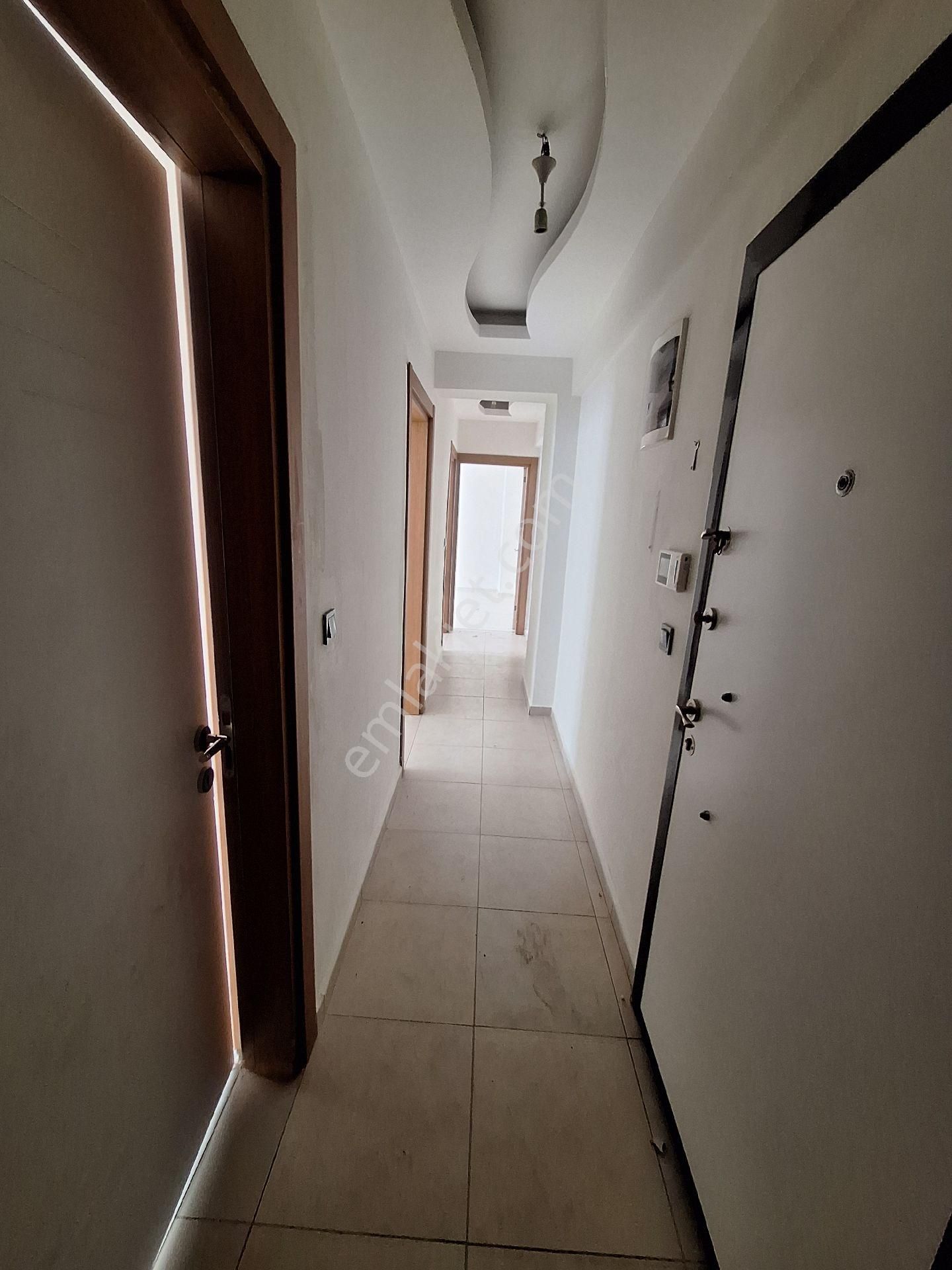 Bozyaka Da Yeni Bina Da 2+1 - Görsel 17