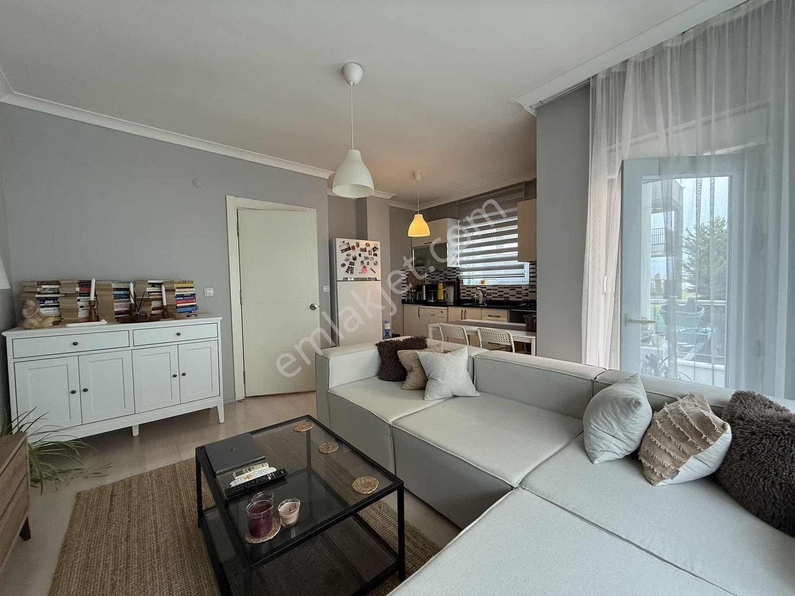 Güzelobada Satılık Geniş 1+1 Daire - Görsel 12