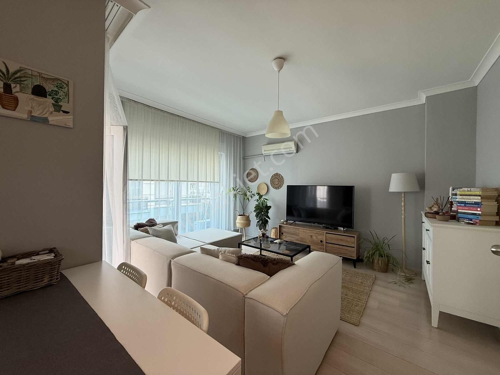 Güzelobada Satılık Geniş 1+1 Daire - Görsel 11