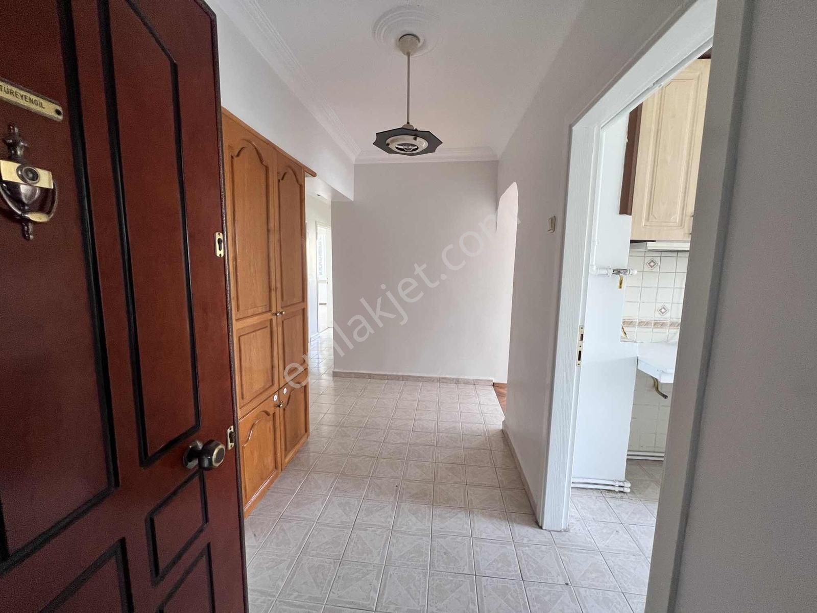Merkezi Konum Arakat 3+1 Kiralık Daire - Görsel 7