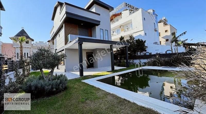 Bsk Dan Müstakil Havuzlu Denize Çok Yakın Bahçeli Lüks Villa - Görsel 2