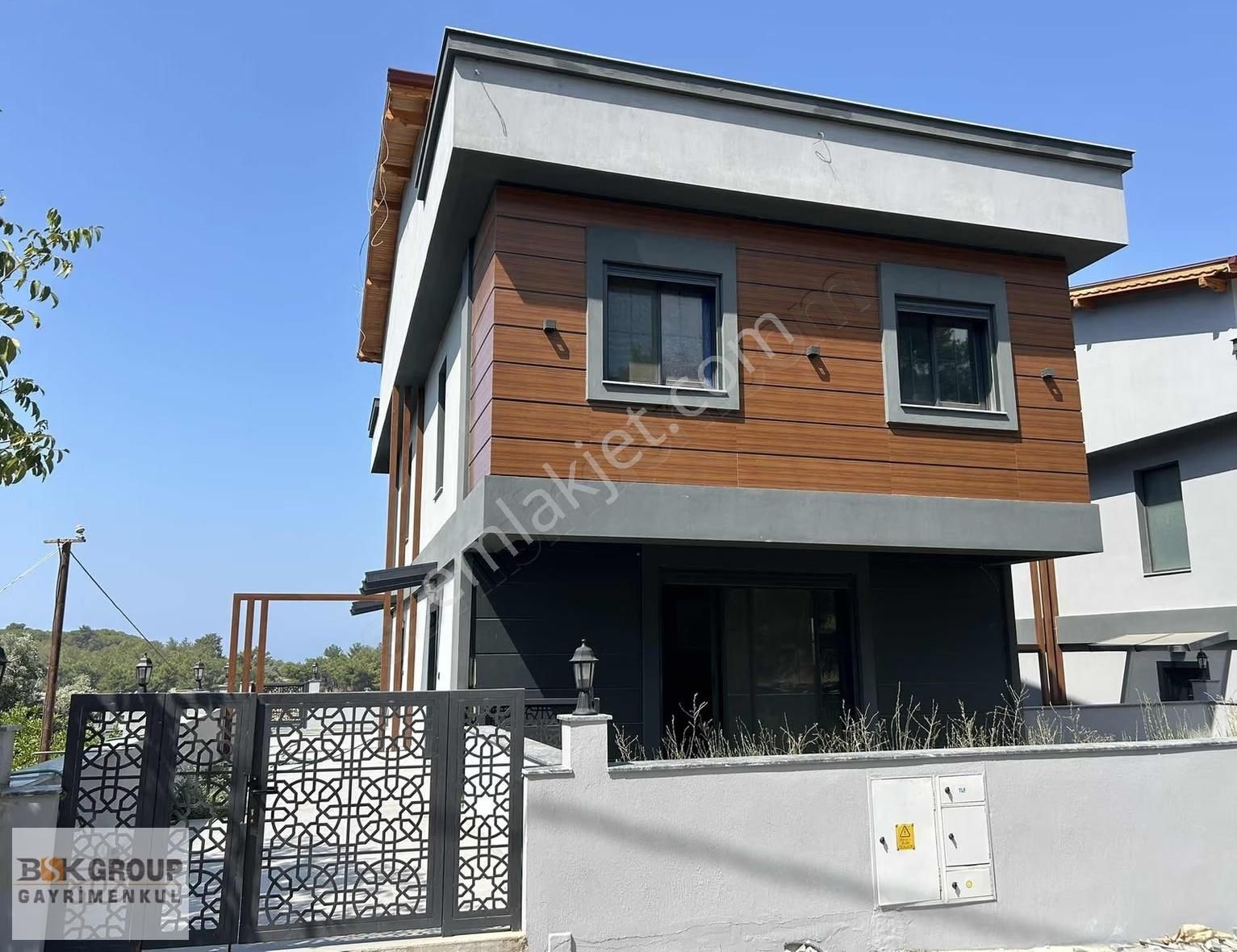 Bsk Dan Deniz Ve Doğa Manzaralı 3+1 Lüks Bahçeli Villa - Görsel 21