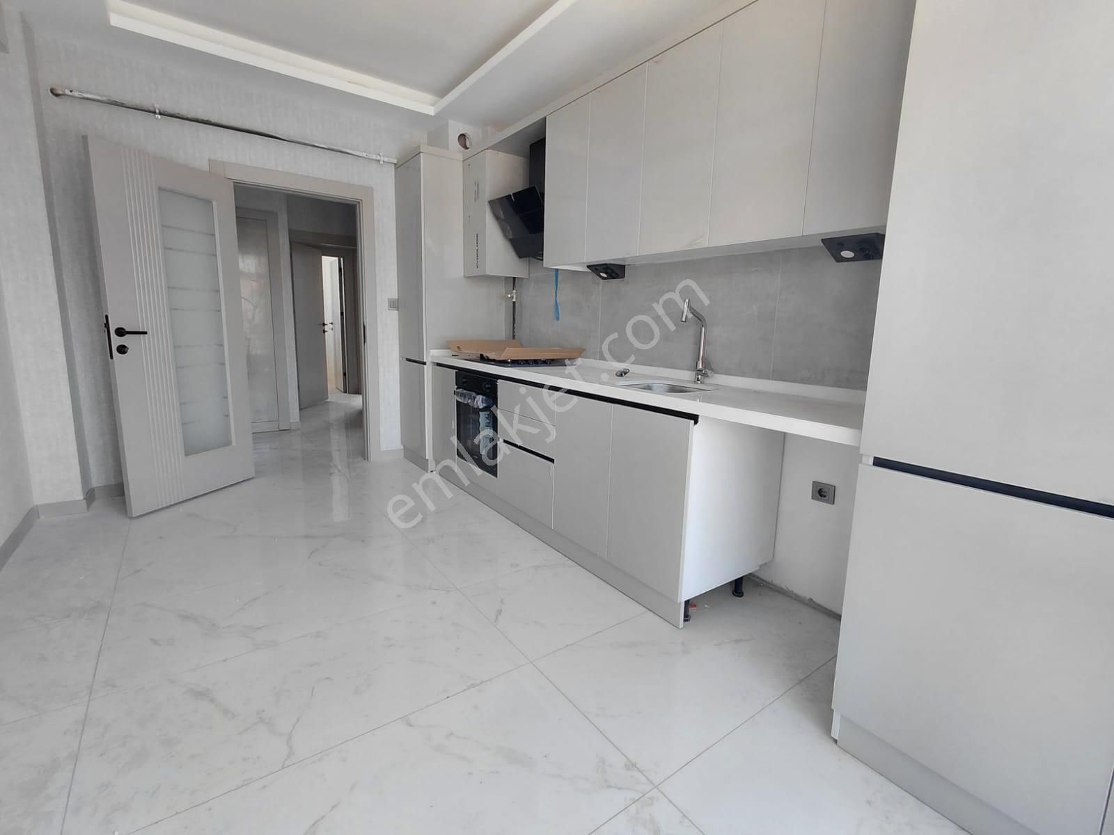 Emrah Çiftci'den Selçuklu Beyhekim Cad.yanı Satılık 3+1 Sıfır Lüks Daireler - Görsel 5