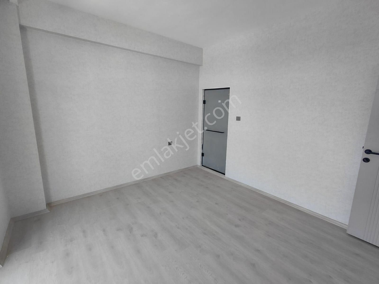 Emrah Çiftci'den Selçuklu Beyhekim Cad.yanı Satılık 3+1 Sıfır Lüks Daireler - Görsel 9