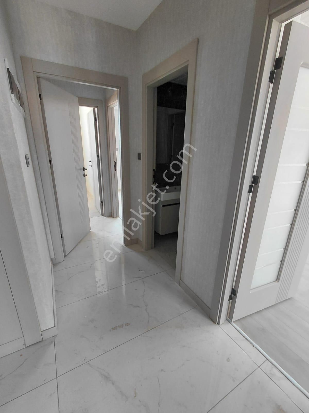 Emrah Çiftci'den Selçuklu Beyhekim Cad.yanı Satılık 3+1 Sıfır Lüks Daireler - Görsel 15