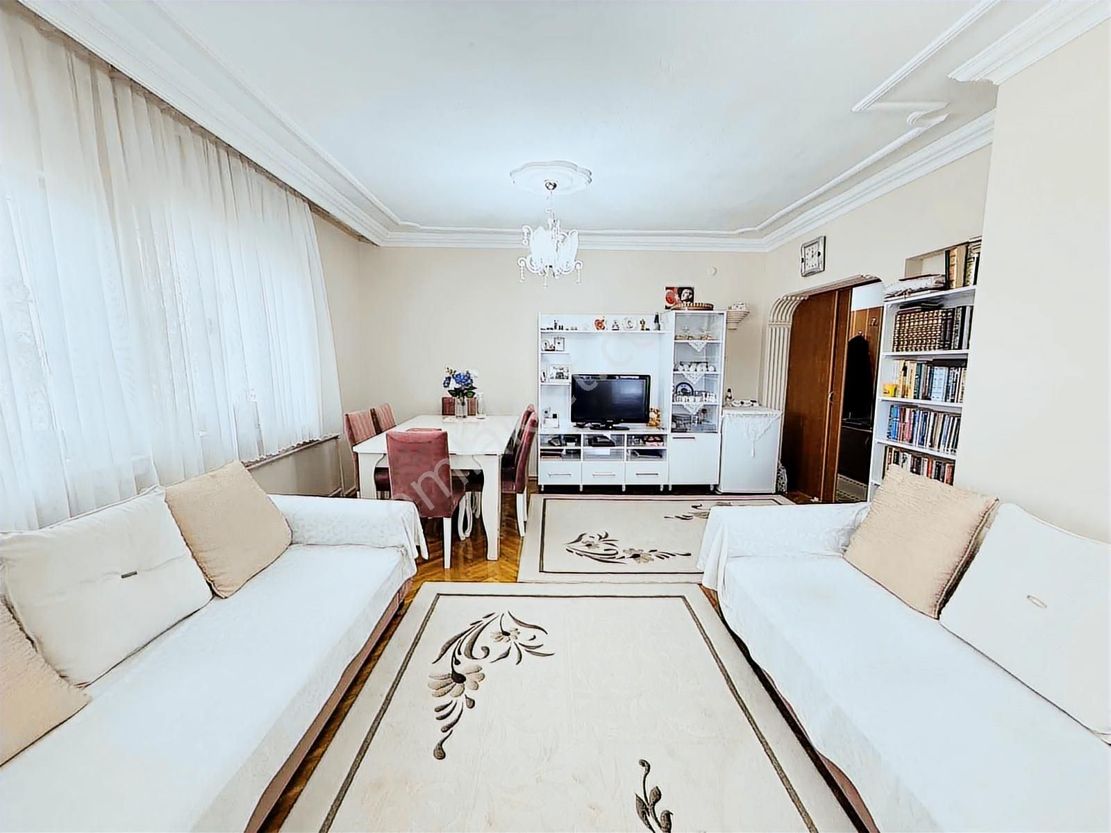 Özbey Emlaktan 75.yıl Mahallesi Site İçi 2+1 Daire - Görsel 7