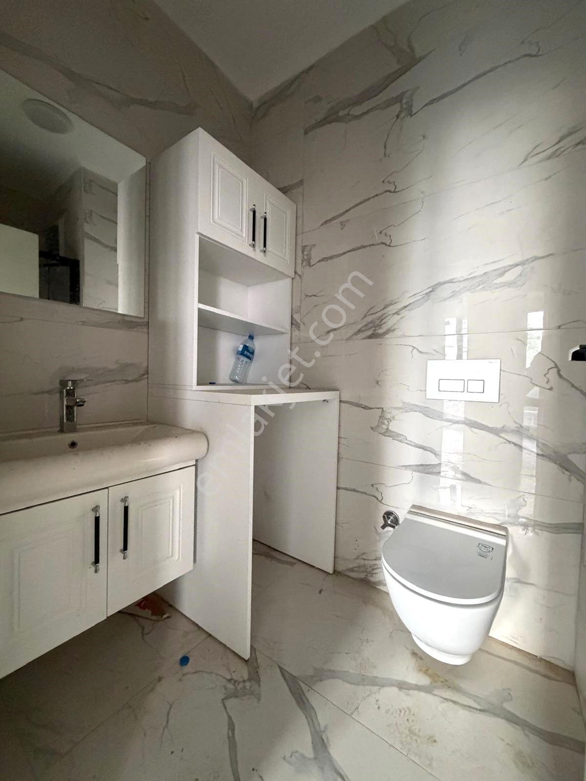 Silivri Fatih Mahallesinde Site İçinde Sıfır 2+1 Kiralık Daire - Görsel 8