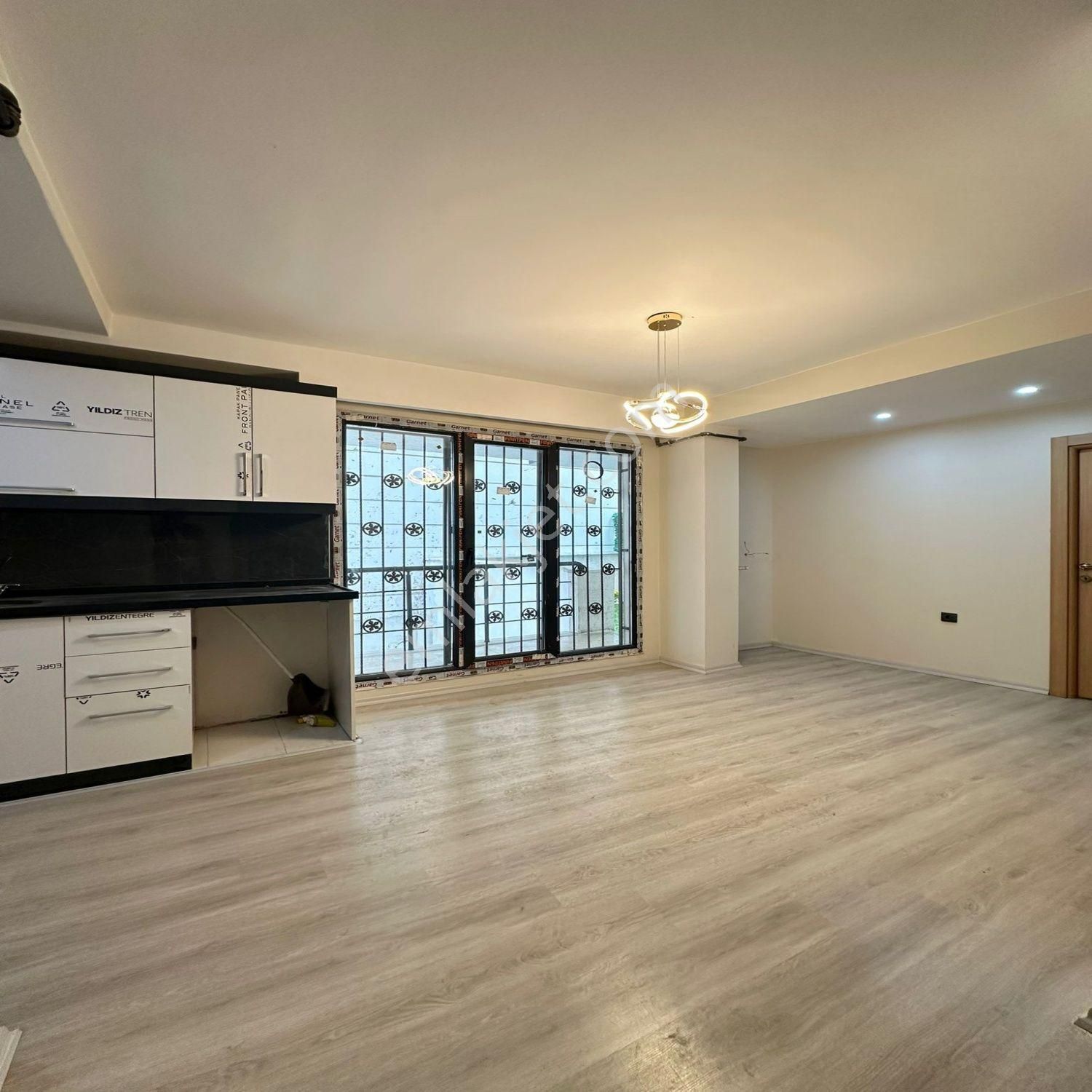 Esenyurt Akevler Mahallesinde Satılık 1+1 Teraslı Ara Kat Daire Fırsatı - Görsel 11