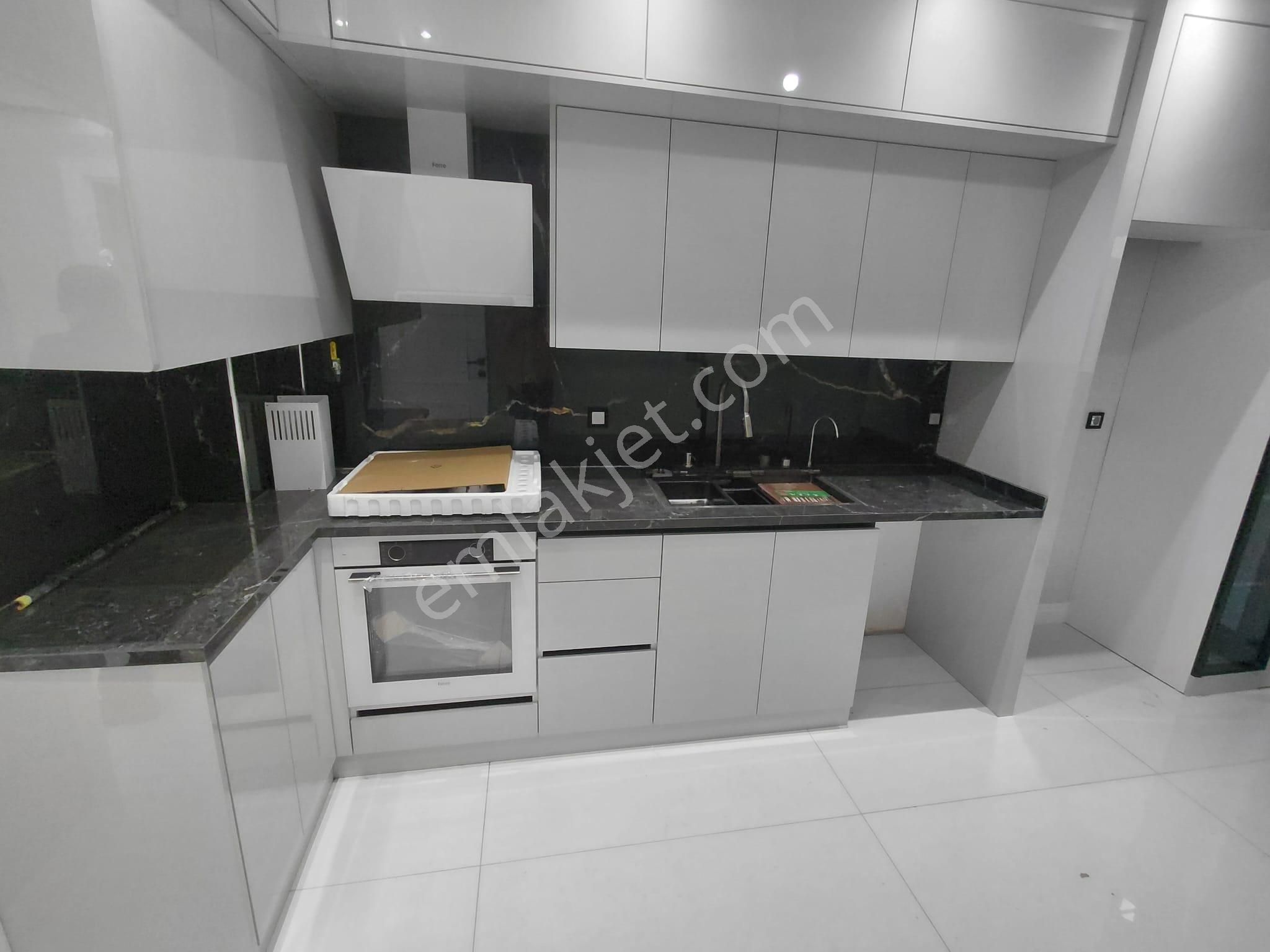 Emrah Çiftci'den Selçuklu Parsana Mah.ahmet Yesevi Cad.yanı Satılık 3+1 Ultra Lüks Daireler - Görsel 2