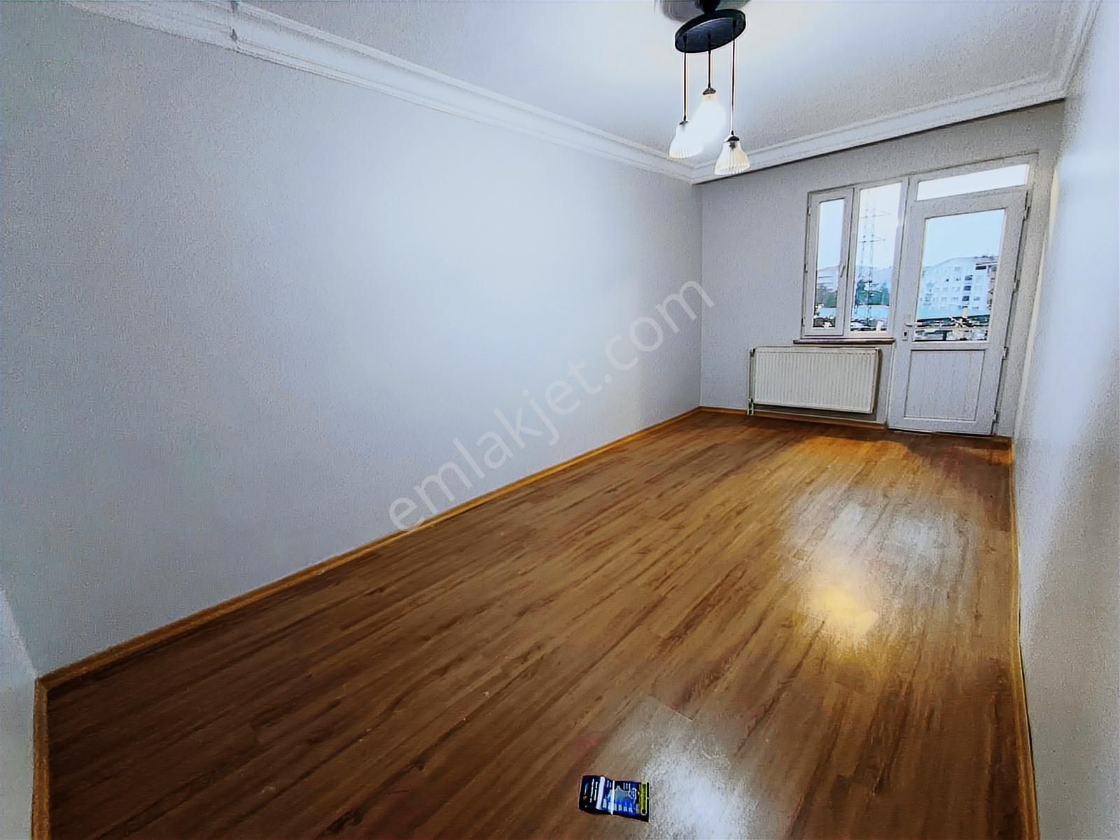 Prestij Den Bahçelievler De 3+1 Isınma Aidat Dahil Boyası Yapılm - Görsel 10