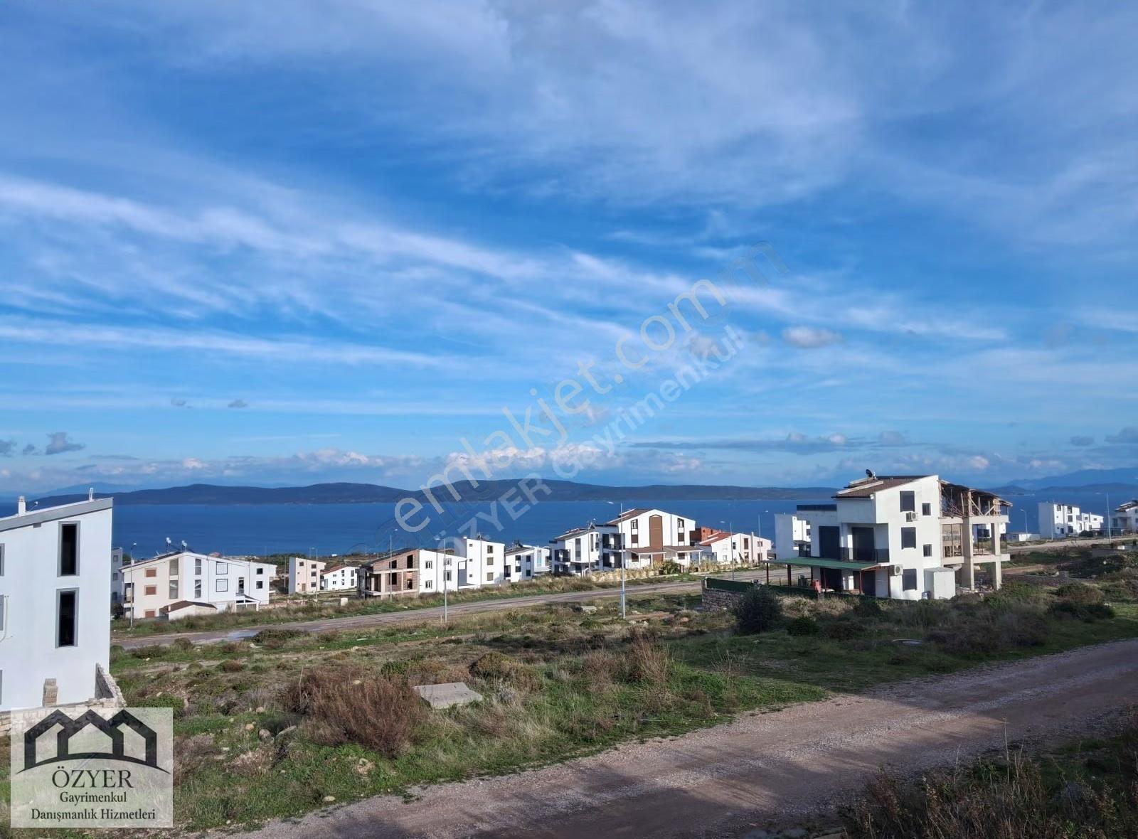 Mordogan Kamukentte 2.5 Kat Imarlı Denız Manzaralı Arsa