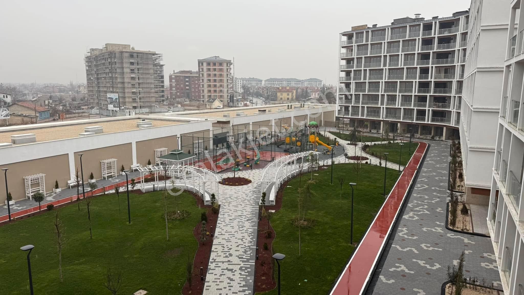 Emrah Çiftci'den Meram Yenişehir Mah.gazze Cad.yanı Çınar Konakları Satılık 3+1 Lüks Daire - Görsel 14