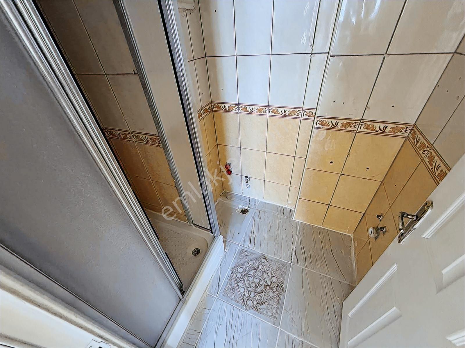 Kızıltoprak Mahallesinde 2+1 Kullanışlı Daire - Görsel 20