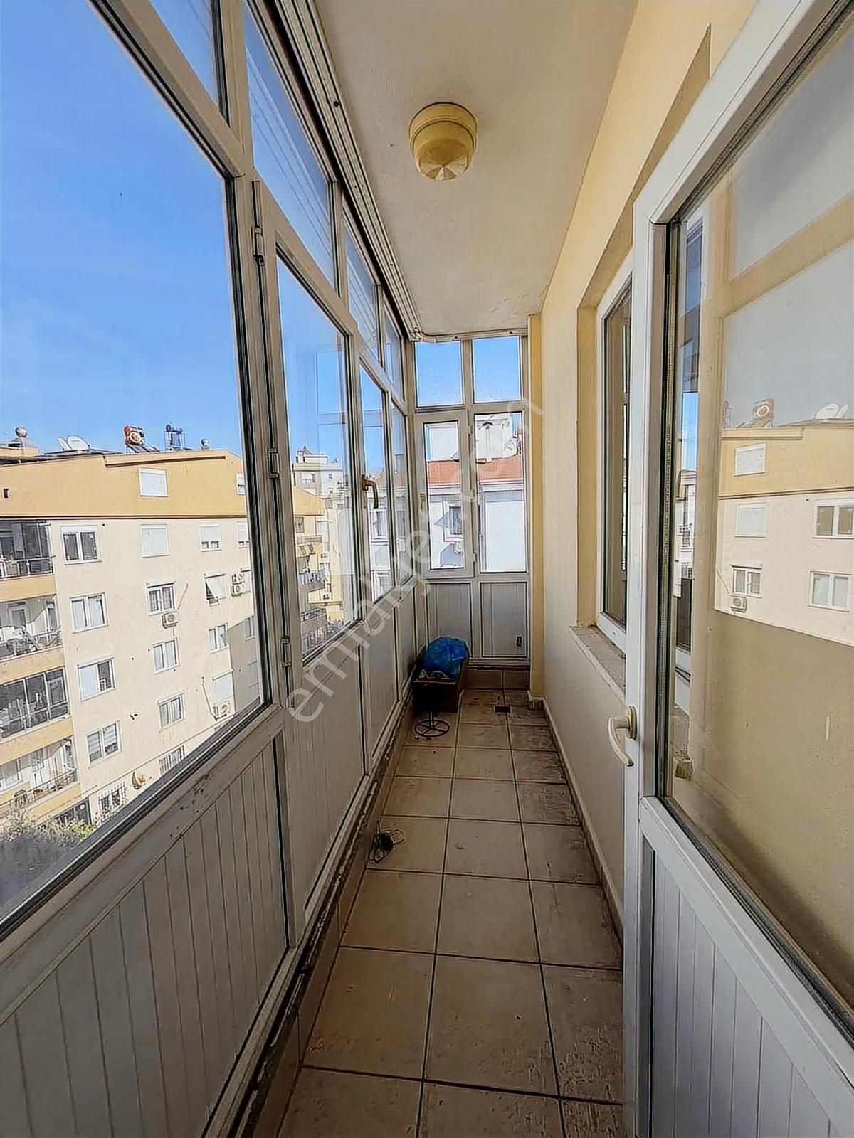 Kızıltoprak Mahallesinde 2+1 Kullanışlı Daire - Görsel 17