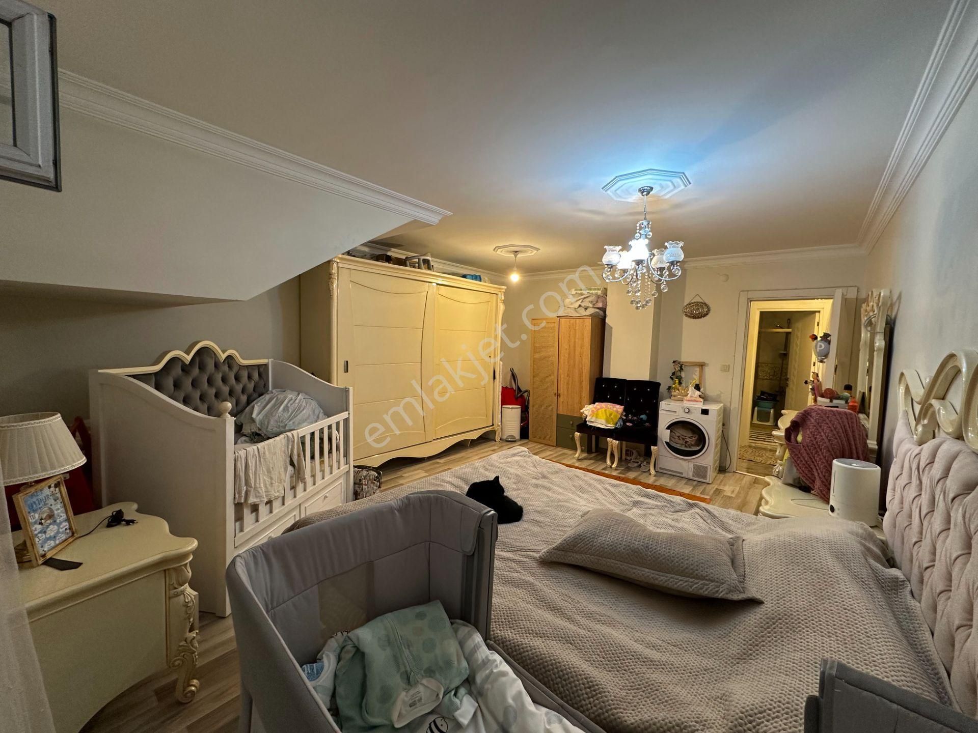 Rami'nin En Değerli Konumunda En Geniş 2+1 Dairesi Satılık - Görsel 17