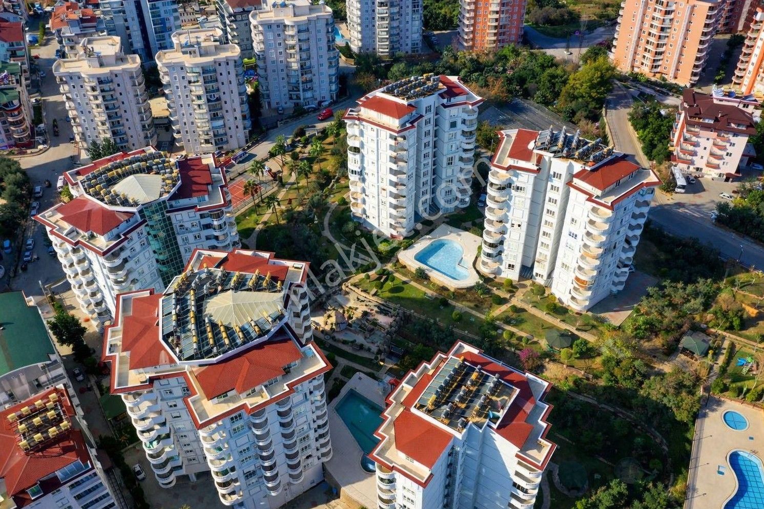 Alanya Tosmur Mah.aktiviteli Full Eşyalı Satılık 2+1 Daire - Görsel 18