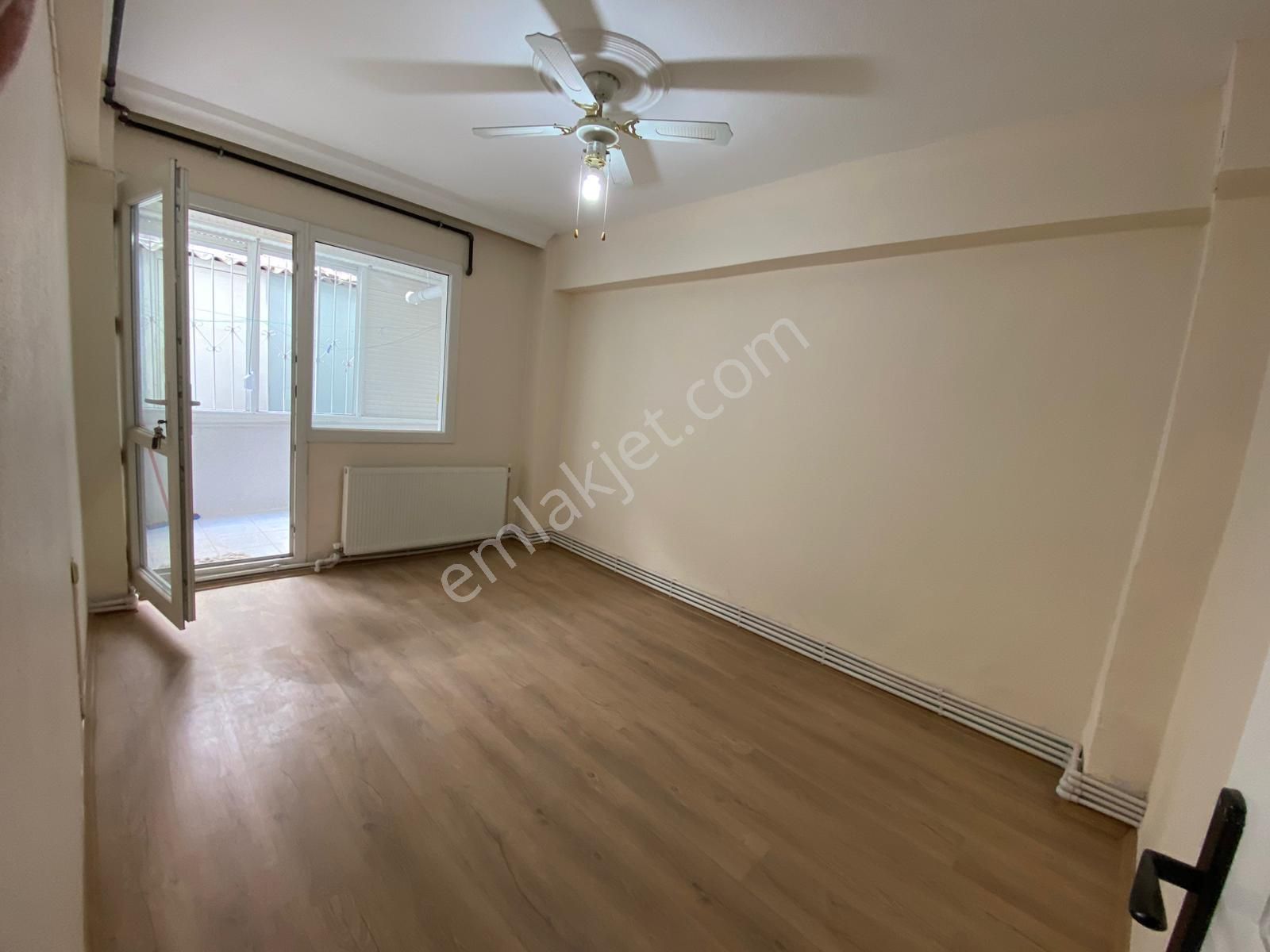 Buca İşçievleri Yiğitler Mah.de 2+1 85m2 Dgazlı Ayrı Mutfak Giriş Kat Kiralık Daire - Görsel 5
