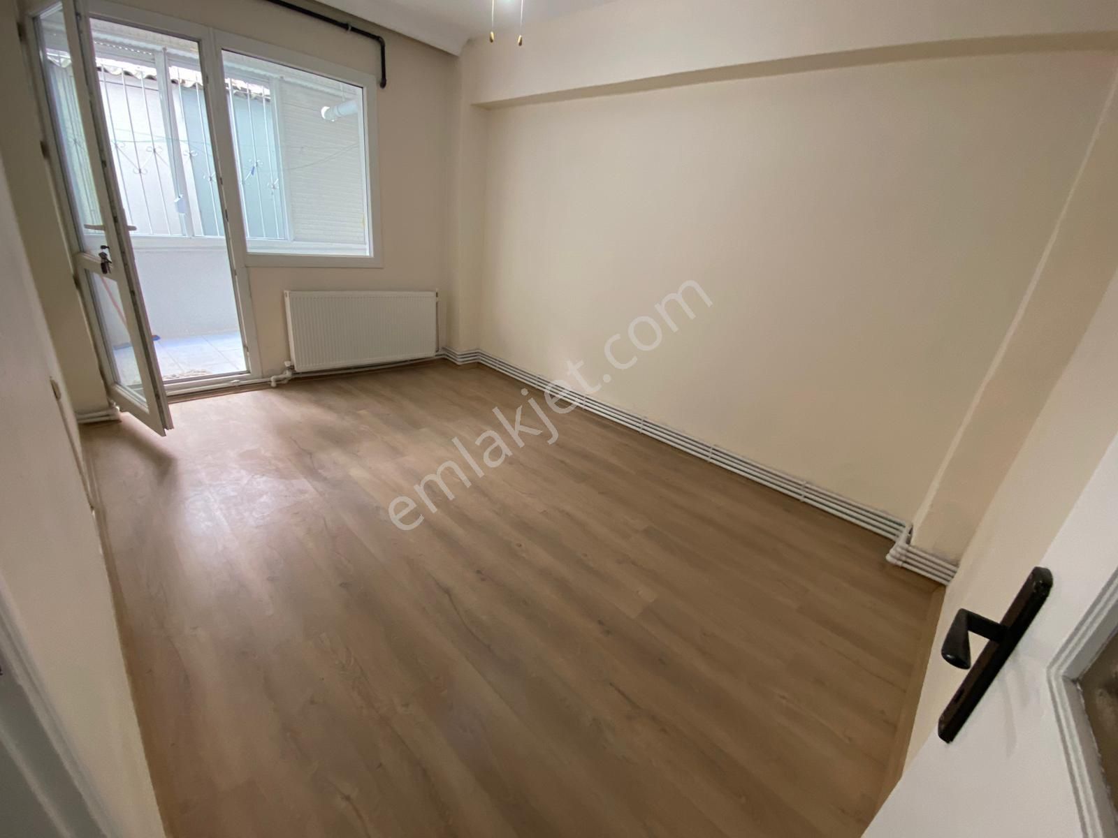 Buca İşçievleri Yiğitler Mah.de 2+1 85m2 Dgazlı Ayrı Mutfak Giriş Kat Kiralık Daire - Görsel 9