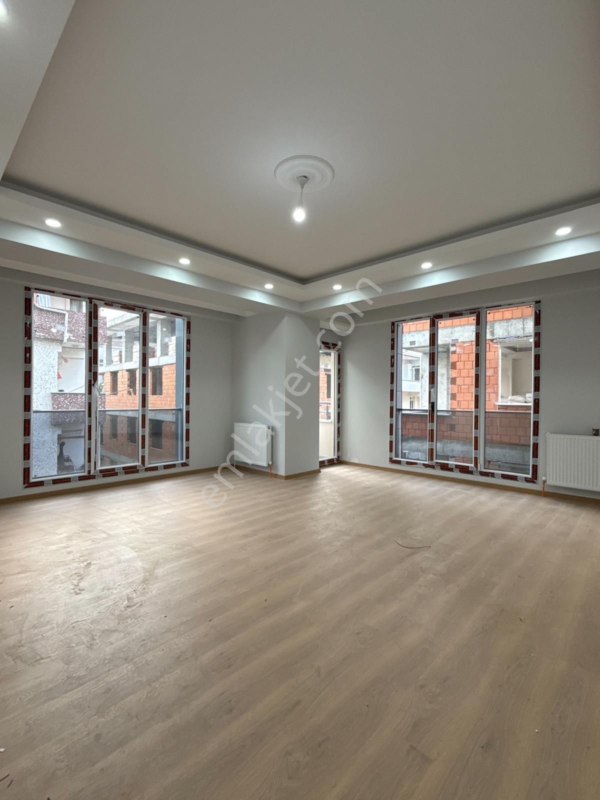 Efka Gayrimenkulden Yenibosnada Satılık 115 M2 3+1 Otoparklı Daire (sıfır Bina) - Görsel 4