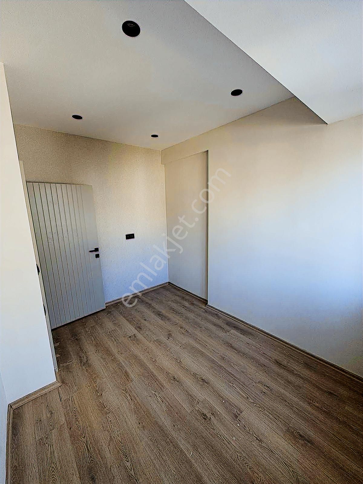 Aydemir Cadde Projede 120m 3+1 Giyinme Odası Havuz Ultra Lüx - Görsel 16