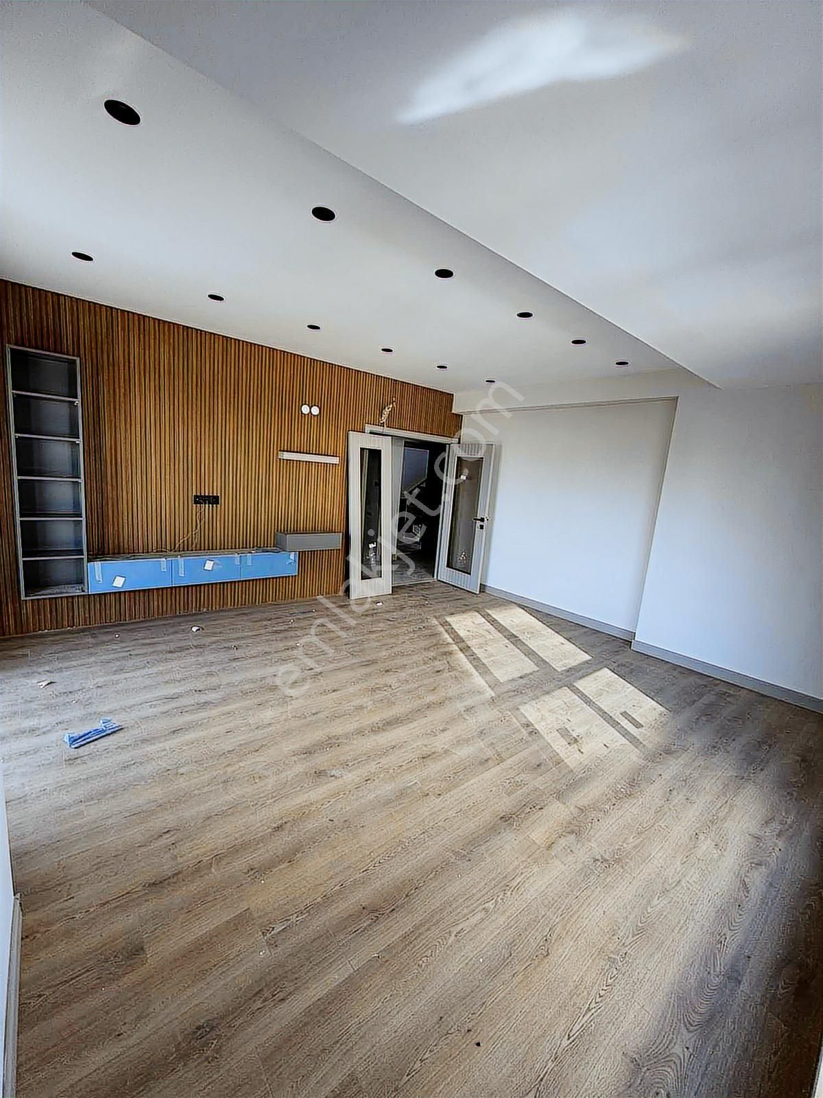 Aydemir Cadde Projede 120m 3+1 Giyinme Odası Havuz Ultra Lüx