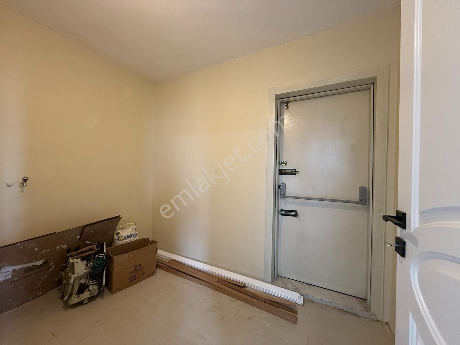 Kıyı Boyu Üzeri 3+1 150 M2 Çb+go Masrafsız Bakımlı Kiralık Daire - Görsel 7