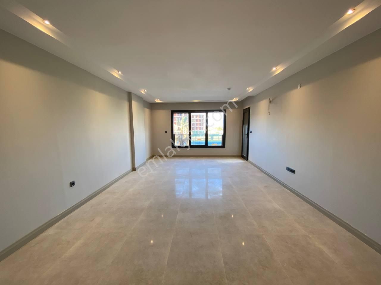 Uytundan Örende Havuzlu Ultralüks 4+1 Kiralık Akıllı Daire - Görsel 25