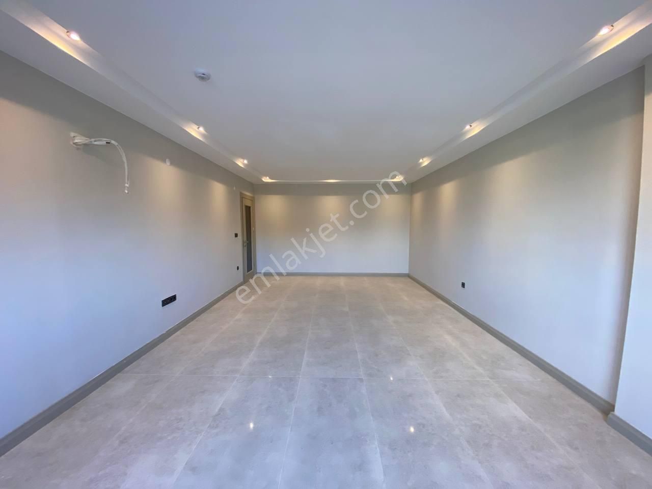 Uytundan Örende Havuzlu Ultralüks 4+1 Kiralık Akıllı Daire - Görsel 28