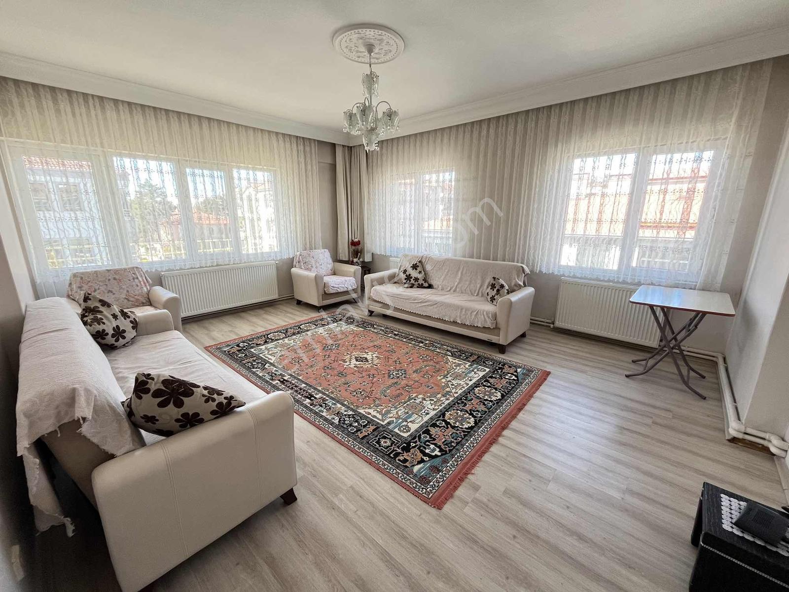 Remax Dem'den Cumhuriyet Mahallesinde 3 +1 Satılık Daire - Görsel 15