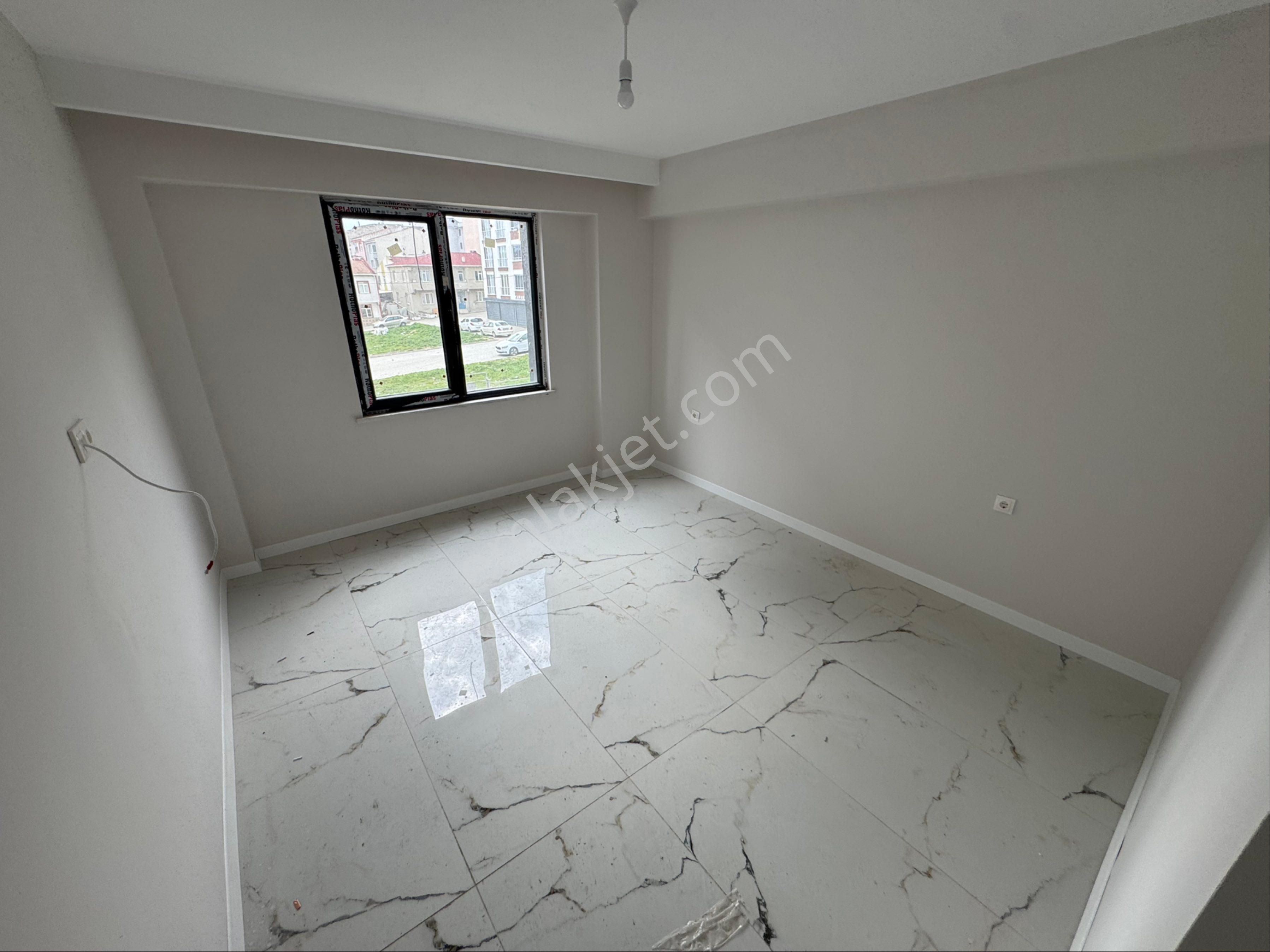 Ak Auto Gayrimenkul'dan Tekirdağ Süleymanpaşa Çınarlı Mahallesi Satılık 2+1 Daire - Görsel 6