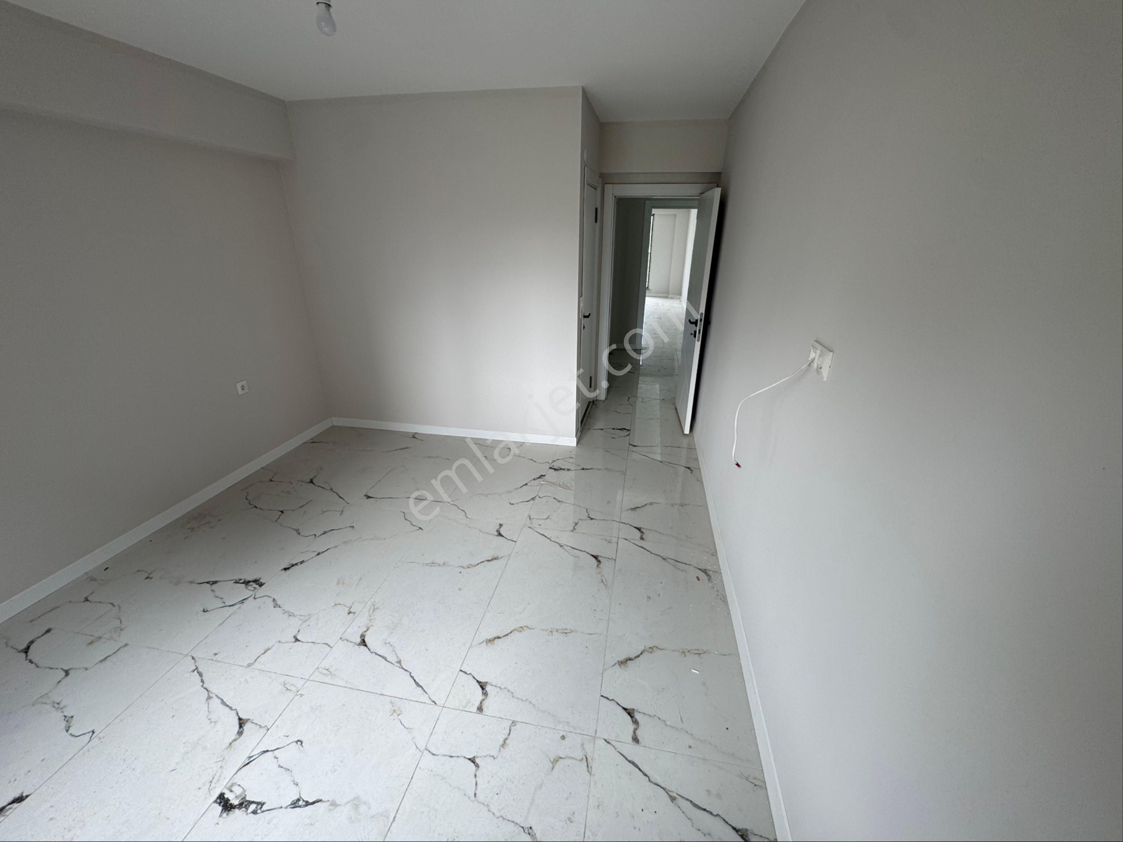 Ak Auto Gayrimenkul'dan Tekirdağ Süleymanpaşa Çınarlı Mahallesi Satılık 2+1 Daire - Görsel 2